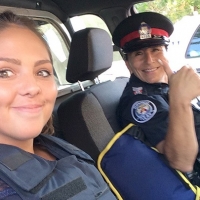 看绝望的主妇了解美国文化：Ride-along